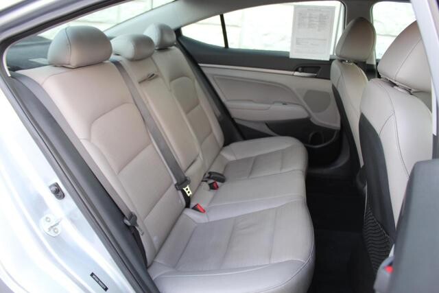 2017 Hyundai Elantra in Decatur, GA 30032 - 2334078 74