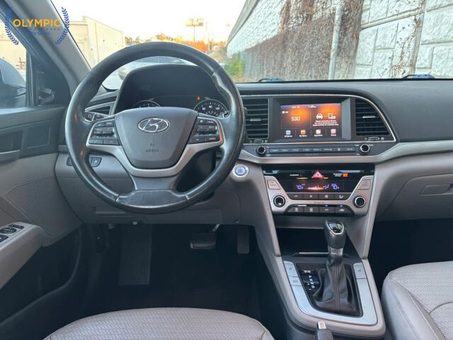 2017 Hyundai Elantra in Decatur, GA 30032 - 2334078 20