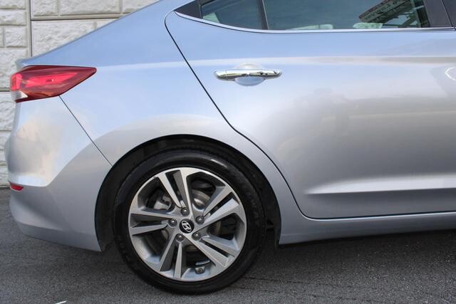 2017 Hyundai Elantra in Decatur, GA 30032 - 2334078 55