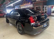 2015 Chrysler 300 in Chicago, IL 60659 - 2334669 4