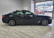 2017 BMW 530i xDrive in Cinnaminson, NJ 08077 - 2334723 6