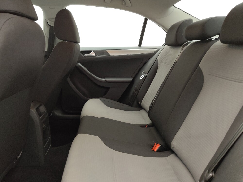 2018 Volkswagen Jetta in Lakewood, CO 80215 - 2335207 18