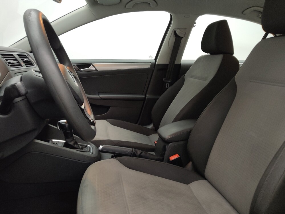 2018 Volkswagen Jetta in Lakewood, CO 80215 - 2335207 17