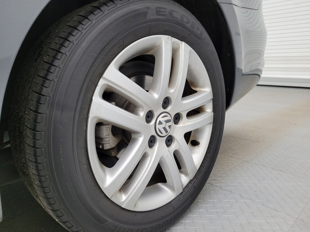 2018 Volkswagen Jetta in Lakewood, CO 80215 - 2335207 64