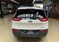 2016 Jeep Cherokee in Chicago, IL 60659 - 2335214 4