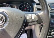 2018 Volkswagen Passat in Westport, MA 02790 - 2335679 17