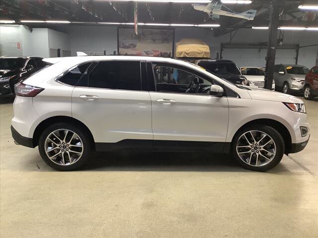 2016 Ford Edge in Chicago, IL 60659 - 2335918 6