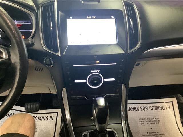 2016 Ford Edge in Chicago, IL 60659 - 2335918 15