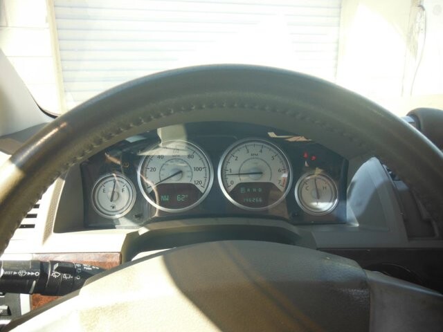 2009 Chrysler Town & Country in WEEKI WACHEE, FL 34614 - 2335951 10