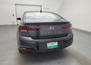 2020 Hyundai Elantra in Greenville, SC 29607 - 2336550 6
