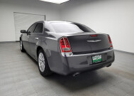 2014 Chrysler 300 in Eastpointe, MI 48021 - 2336766 5