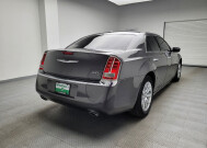 2014 Chrysler 300 in Eastpointe, MI 48021 - 2336766 9
