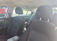 2018 Hyundai Elantra in Anderson, IN 46013 - 2336913 17