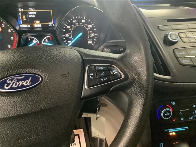2018 Ford Escape in Chicago, IL 60659 - 2336946 14