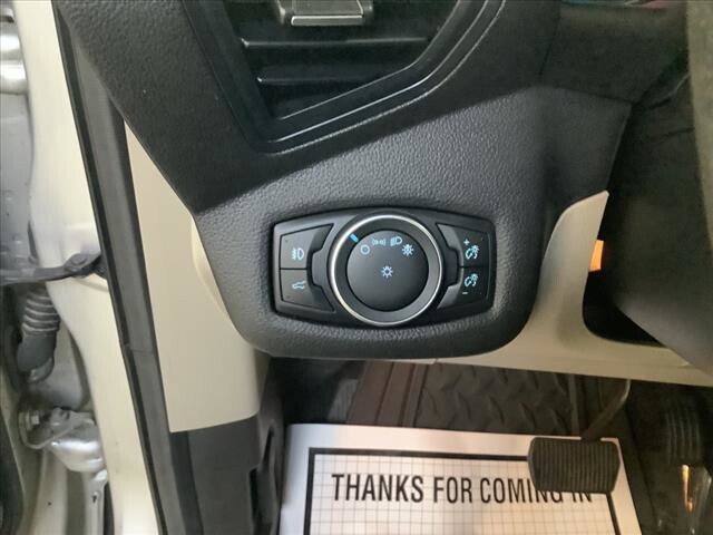 2018 Ford Escape in Chicago, IL 60659 - 2336946 12