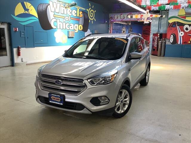 2018 Ford Escape in Chicago, IL 60659 - 2336946
