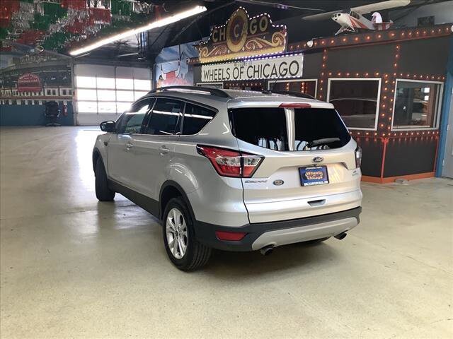 2018 Ford Escape in Chicago, IL 60659 - 2336946 3