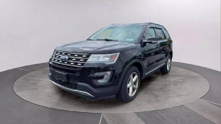 2016 Ford Explorer in Allentown, PA 18103 - 2336986