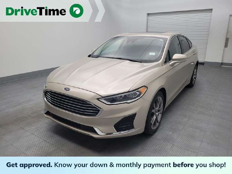 2019 Ford Fusion in Maple Heights, OH 44137 - 2337340
