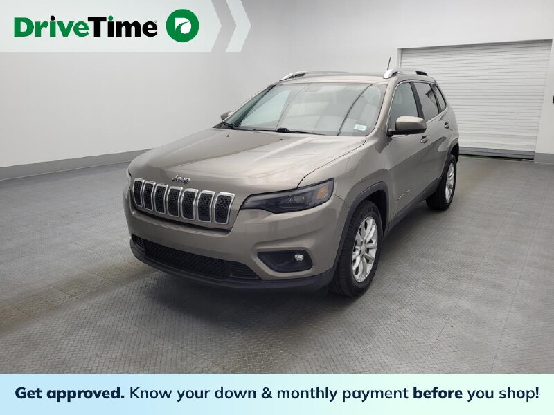 2019 Jeep Cherokee in Raleigh, NC 27604 - 2337433