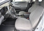 2011 Hyundai Sonata in Hamilton, OH 45015 - 2337973 6