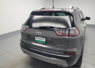 2020 Jeep Cherokee in Indianapolis, IN 46219 - 2338173 7