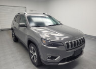 2020 Jeep Cherokee in Indianapolis, IN 46219 - 2338173 13