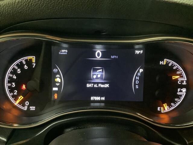 2014 Jeep Grand Cherokee in Chicago, IL 60659 - 2338241 14