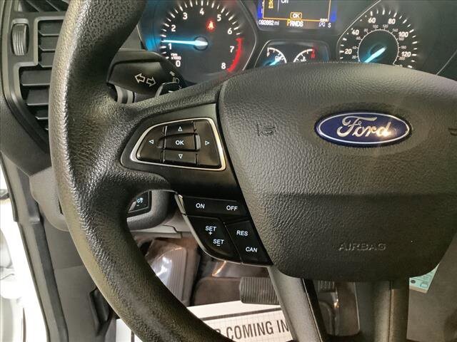 2017 Ford Escape in Chicago, IL 60659 - 2338242 12