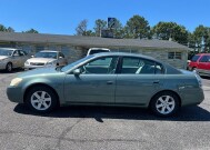 2002 Nissan Altima in Hickory, NC 28602-5144 - 2338262 4