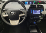 2018 Toyota Prius in Chandler, AZ 85225 - 2338403 22