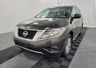 2016 Nissan Pathfinder in Pittsburgh, PA 15236 - 2338558 15