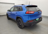 2018 Jeep Cherokee in Fort Myers, FL 33907 - 2338704 5