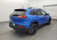 2018 Jeep Cherokee in Fort Myers, FL 33907 - 2338704 9