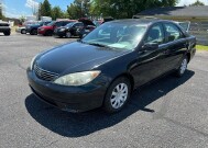 2005 Toyota Camry in Hickory, NC 28602-5144 - 2338864 3