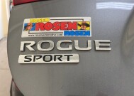 2021 Nissan Rogue Sport in Milwaulkee, WI 53221 - 2338901 32