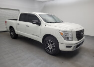 2020 Nissan Titan in Maple Heights, OH 44137 - 2339096 11