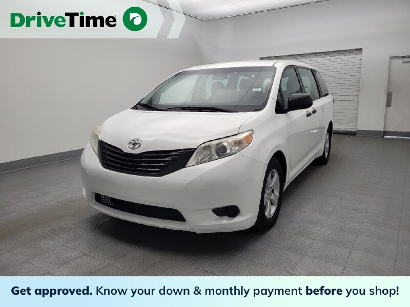 2016 Toyota Sienna in Maple Heights, OH 44137 - 2339098