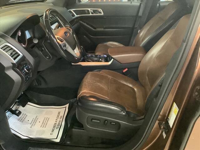 2011 Ford Explorer in Chicago, IL 60659 - 2339358 10