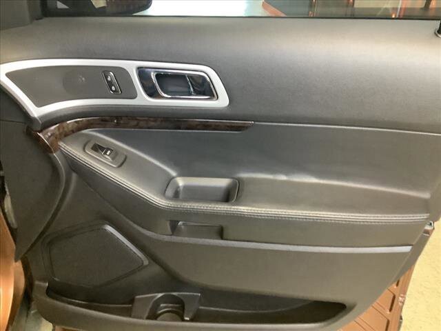 2011 Ford Explorer in Chicago, IL 60659 - 2339358 22