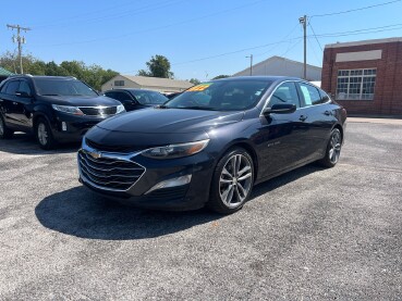 2022 Chevrolet Malibu in Ardmore, OK 73401