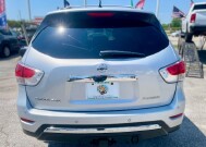2015 Nissan Pathfinder in Houston, TX 77017 - 2340024 4