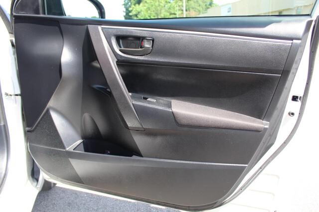 2015 Toyota Corolla in Decatur, GA 30032 - 2340657 66