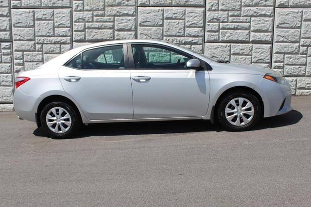 2015 Toyota Corolla in Decatur, GA 30032 - 2340657 43