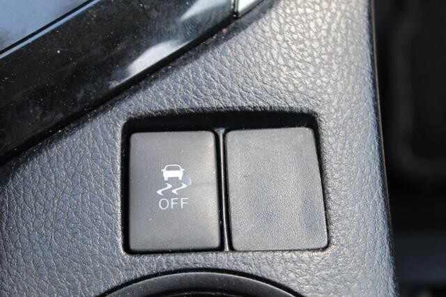 2015 Toyota Corolla in Decatur, GA 30032 - 2340657 58