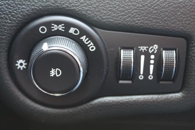 2014 Jeep Cherokee in Decatur, GA 30032 - 2341131 106