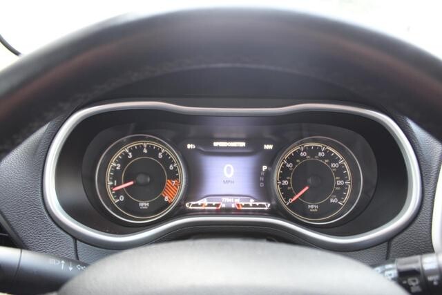 2014 Jeep Cherokee in Decatur, GA 30032 - 2341131 99