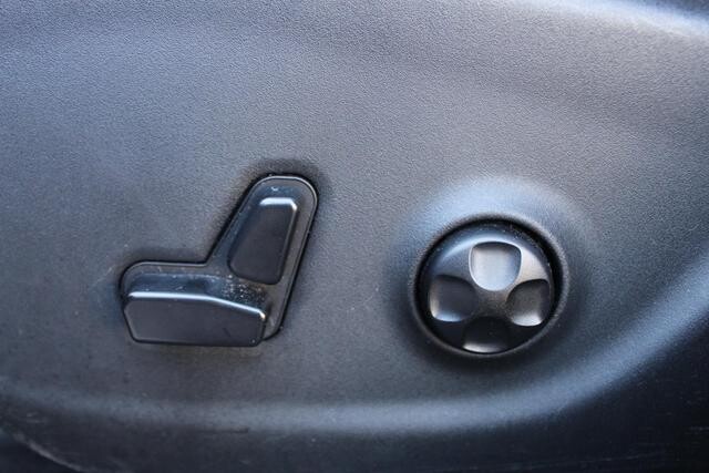 2014 Jeep Cherokee in Decatur, GA 30032 - 2341131 76