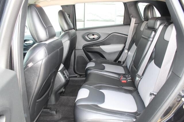 2014 Jeep Cherokee in Decatur, GA 30032 - 2341131 110