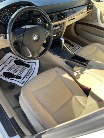 2010 BMW 328i xDrive in Hickory, NC 28602-5144 - 2341371 9